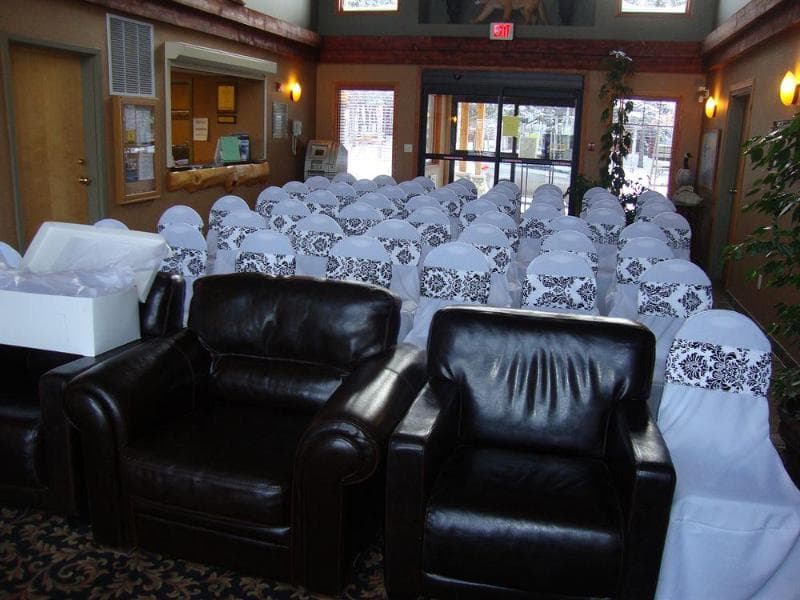 Elkwater Lake Lodge and Resort 3