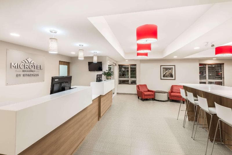 Microtel Inn & Suites by Wyndham Sudbury 5