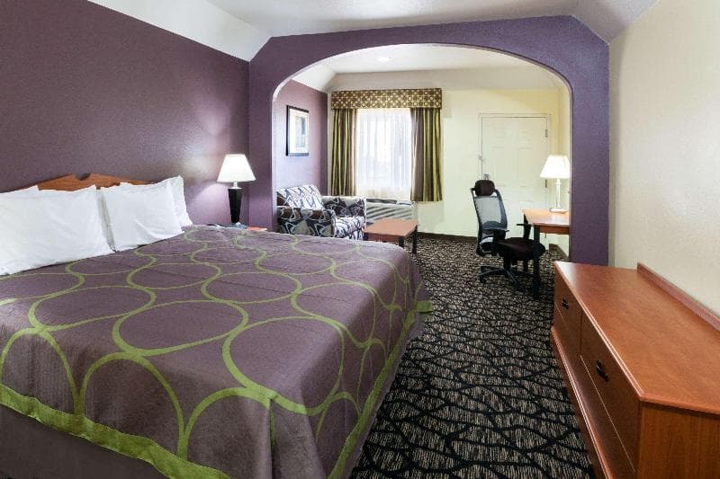Super 8 By Wyndham Fairfield photo 1