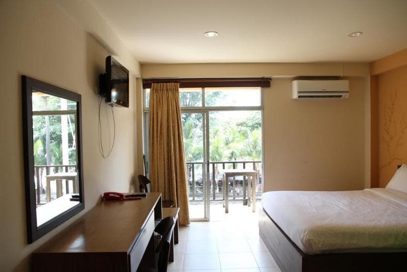 Opal House 5