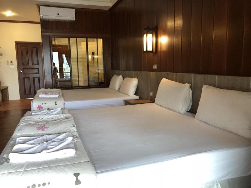 Salakphet Resort main