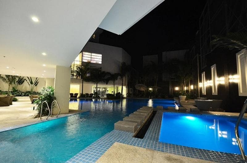 Greenleaf Hotel 2