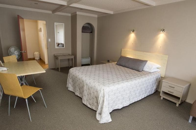 Aspen Manor Motel photo 1