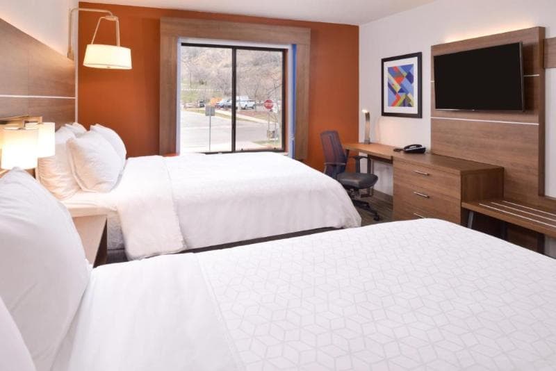 Holiday Inn Express Glenwood Springs (Aspen Area) photo 1