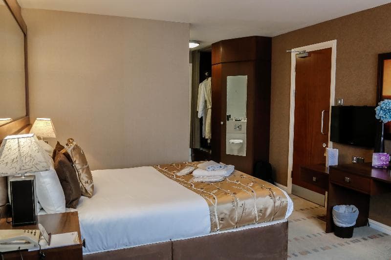 Alona Hotel 4