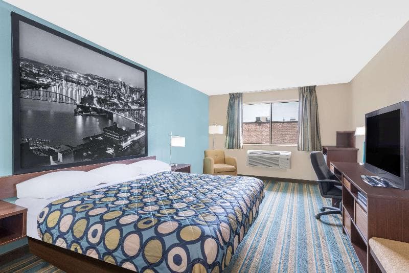 Super 8 by Wyndham Hanover 4