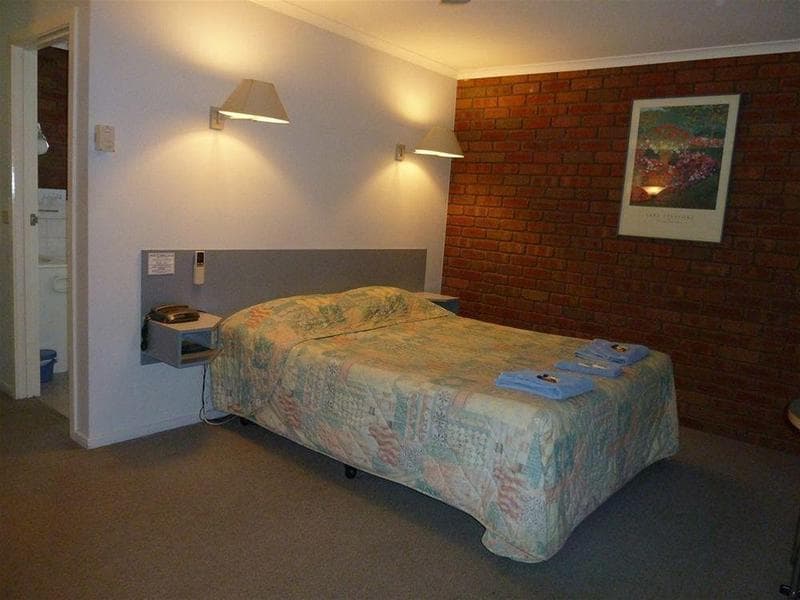 Port Campbell Motor Inn 5