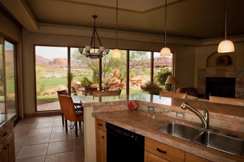 The Inn At Entrada 5