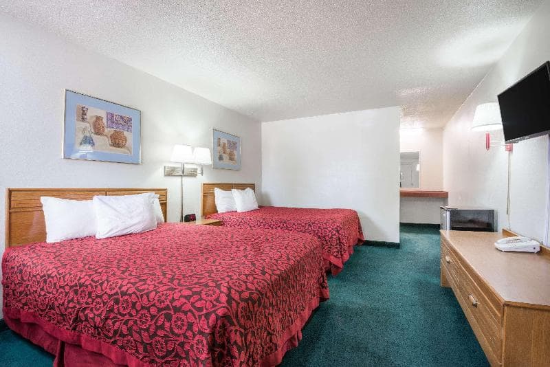 Days Inn by Wyndham Gallup photo 1
