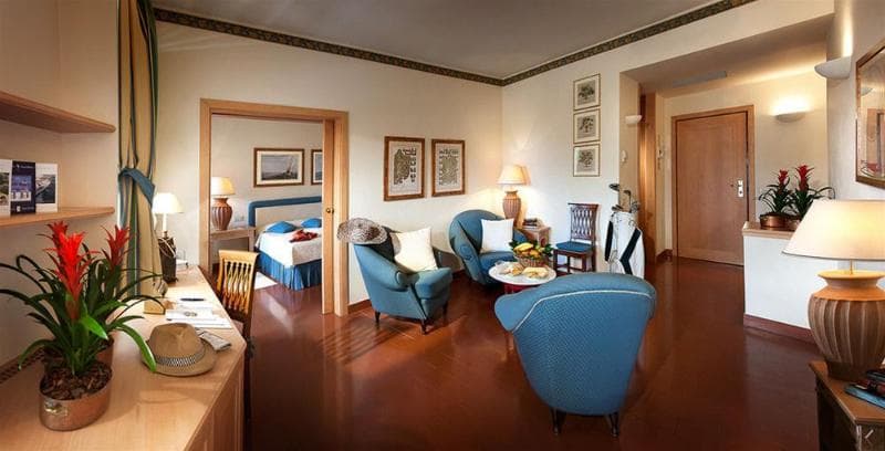 Gallia Palace 3