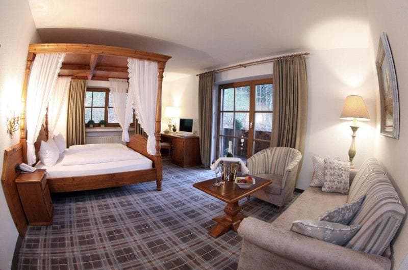 Hotel Blaue Gams photo 1