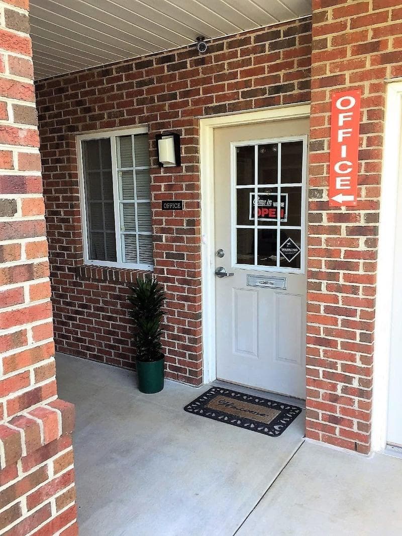 Affordable Suites Burlington 3