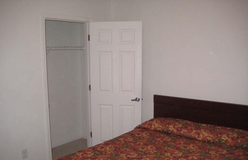 Affordable Suites Burlington photo 1