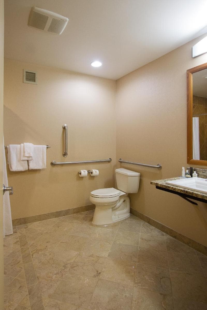 Mirabeau Park Hotel & Convention Center 3