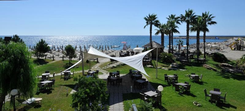 Aregai Marina Hotel & Residence 2
