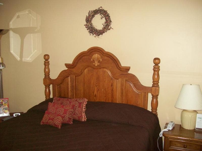 Oak Square Condominiums photo 1