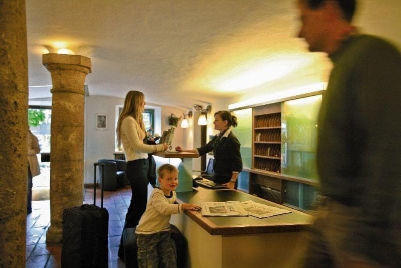 Alte Post 4