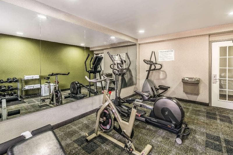 Quality Inn Grove City - Columbus South photo 1