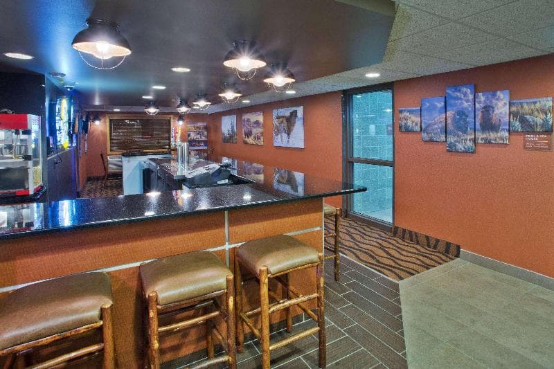 AmericInn by Wyndham Grand Forks 2