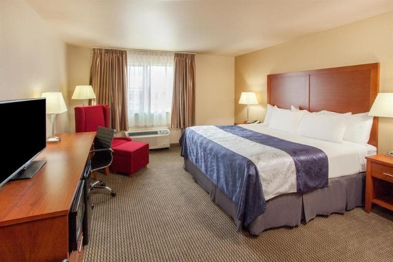 Springhill Suites Grand Forks 3