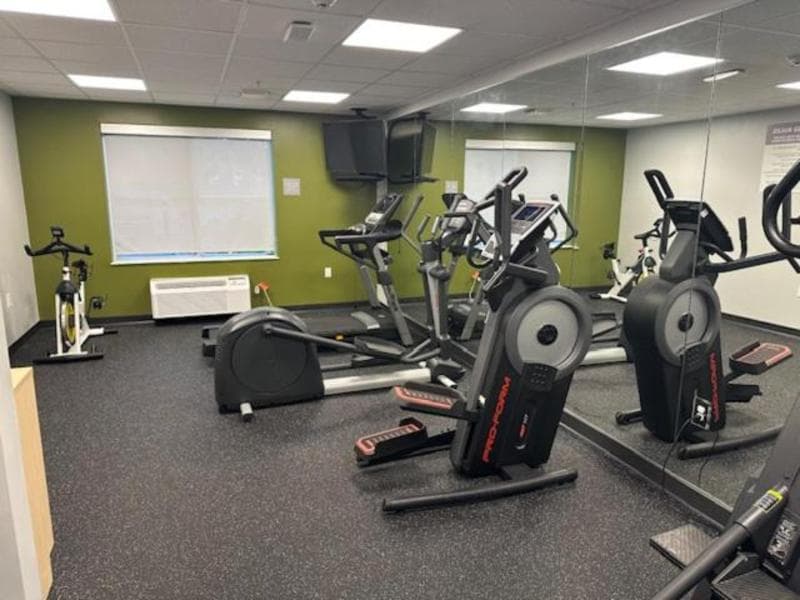 Baymont By Wyndham Grand Rapids N/Walker photo 1