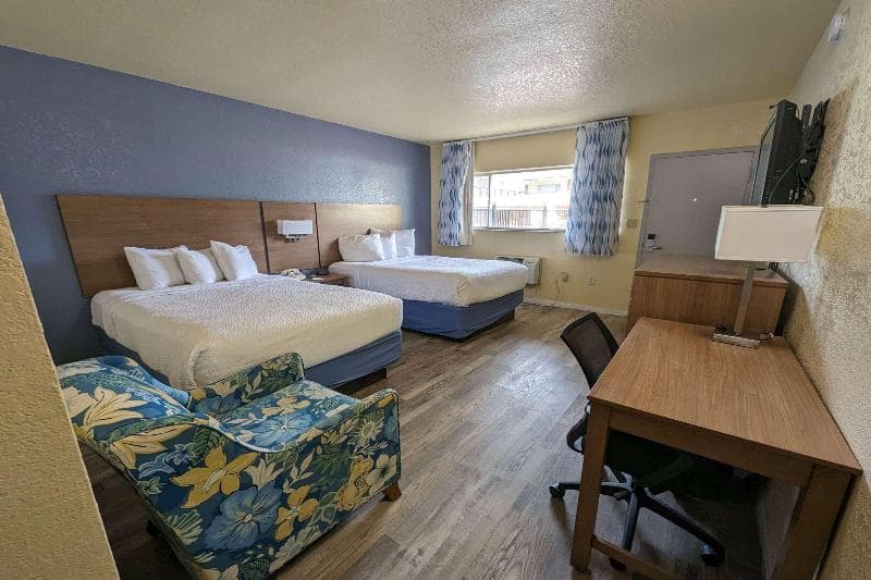 Days Inn by Wyndham Gainesville University 3