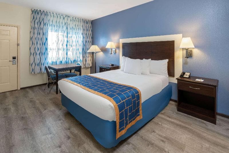 Days Inn By Wyndham Grants 2
