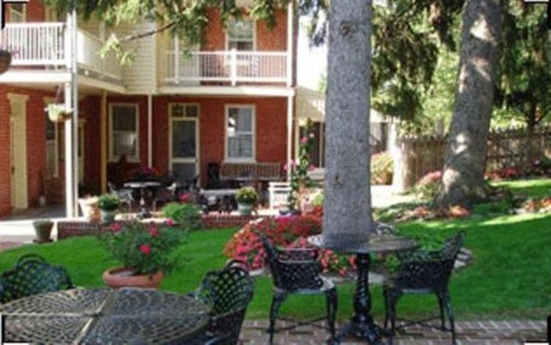 Brickhouse Inn 5
