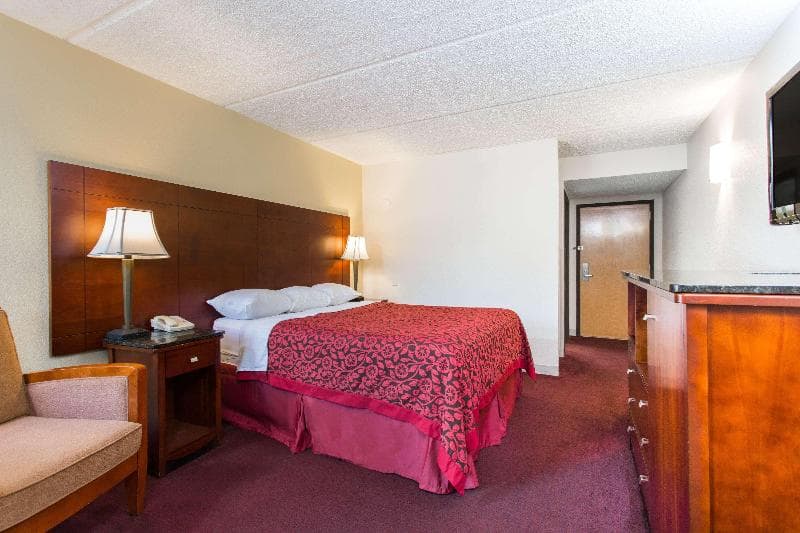 Days Inn By Wyndham High Point/Archdale 2