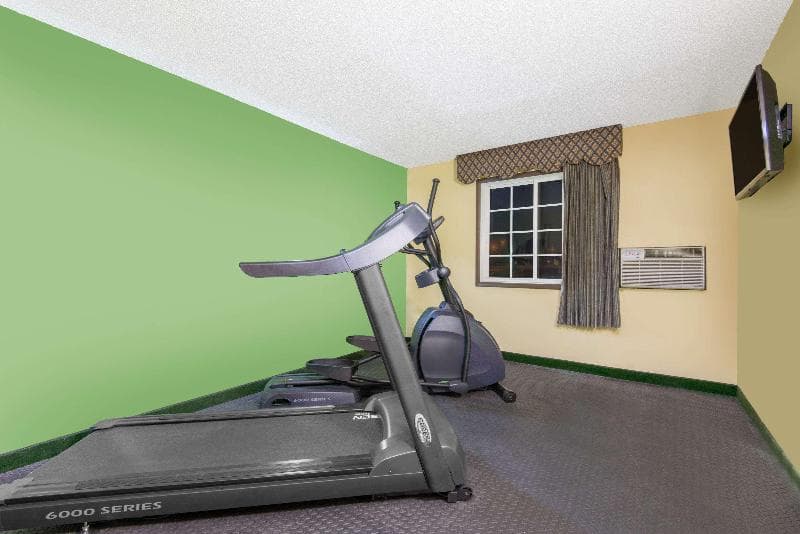 Days Inn by Wyndham Great Bend photo 1