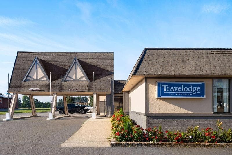 Travelodge By Wyndham Gaylord 4