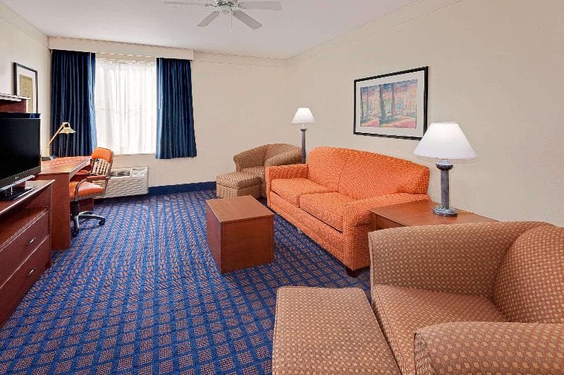 Best Western Byron Center 2