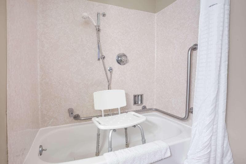 Grizzly Inn photo 1