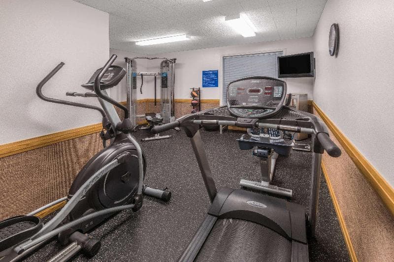 Days Inn by Wyndham Great Falls 3