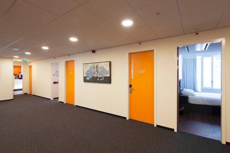 easyHotel Den Haag City Centre 5