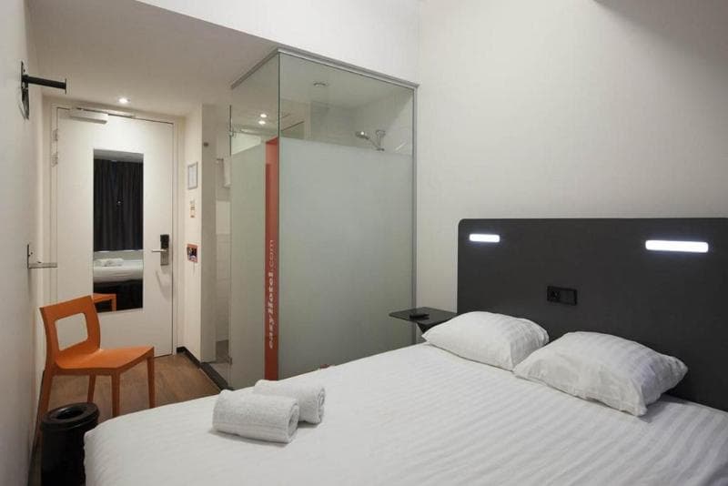 Easyhotel Rotterdam City Centre 2