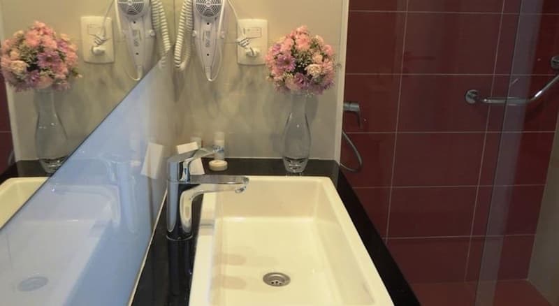 Gema Luxury Suites 4