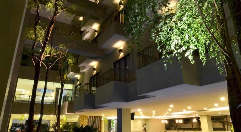 Savana Hotel 4