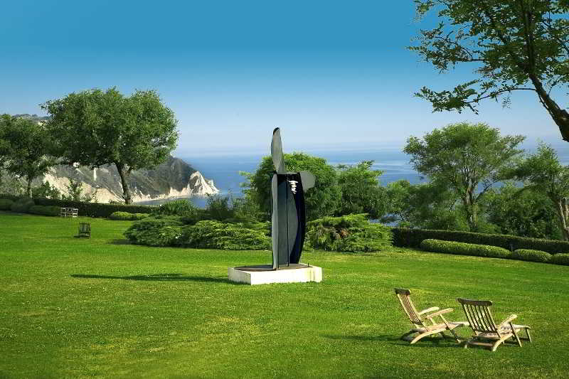 Hotel Emilia photo 1
