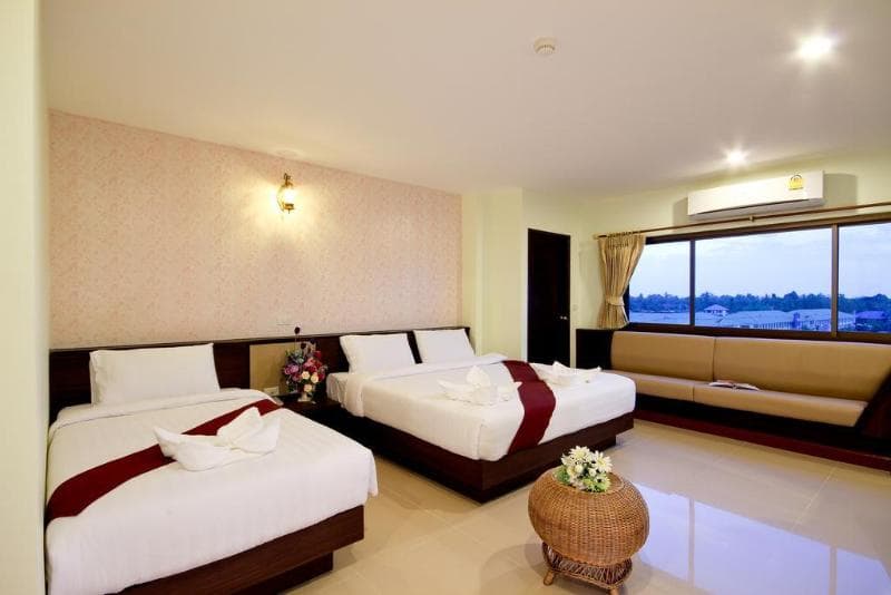 Phanomrungpuri Hotel Buriram 3