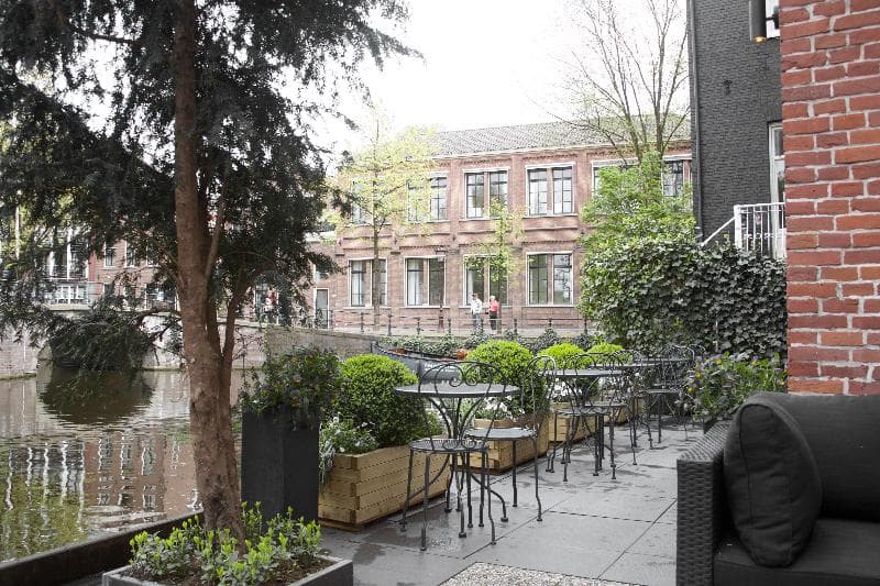 The Amsterdam Canal Hotel 4