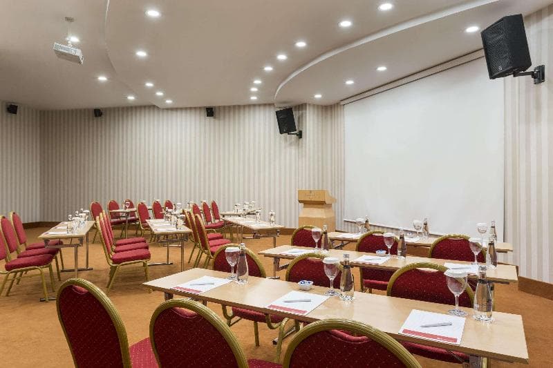 Ramada Plaza By Wyndham Izmir photo 1
