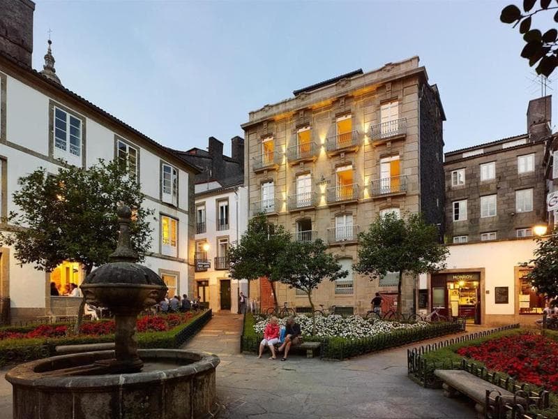 Hotel Montes 3