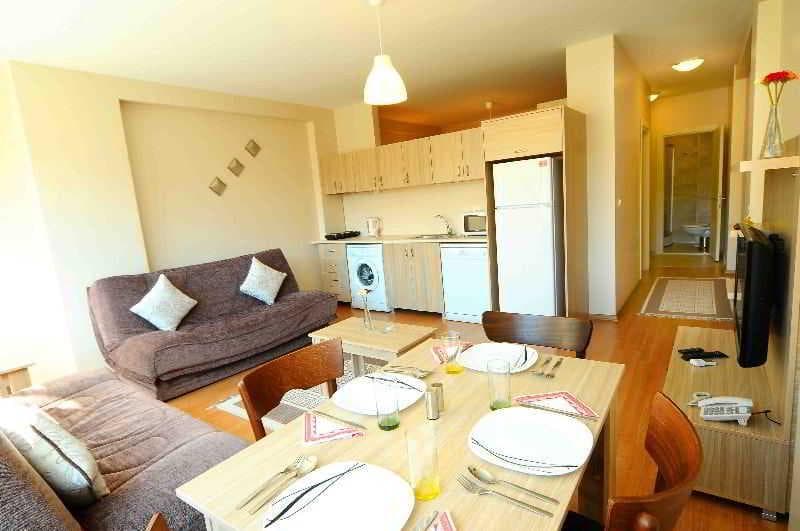 Atrium Suites 4