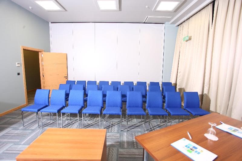 Holiday Inn Express Manisa West 2