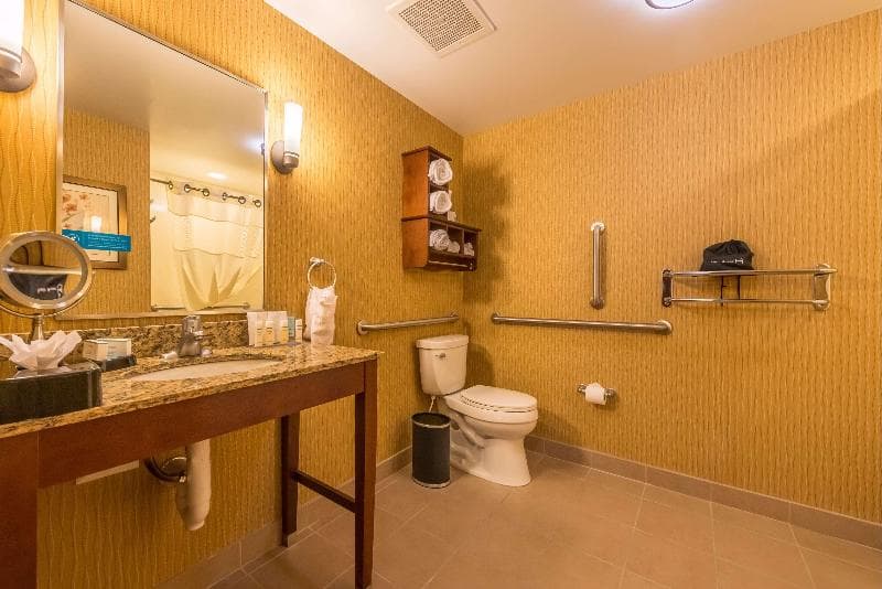 Hampton Inn & Suites Boulder-North 5