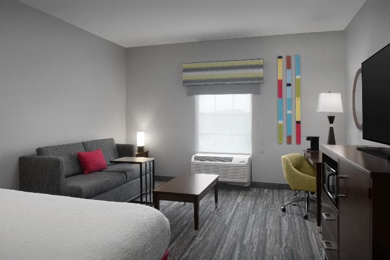 Hampton Inn Statesboro 5