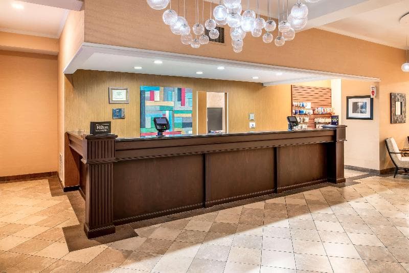 DoubleTree by Hilton Olympia 3