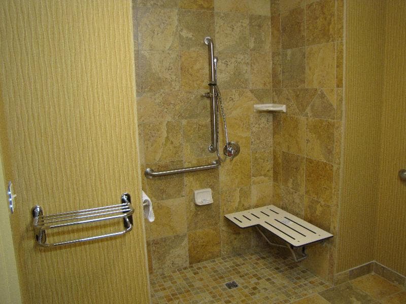 Hampton Inn & Suites Jamestown 5