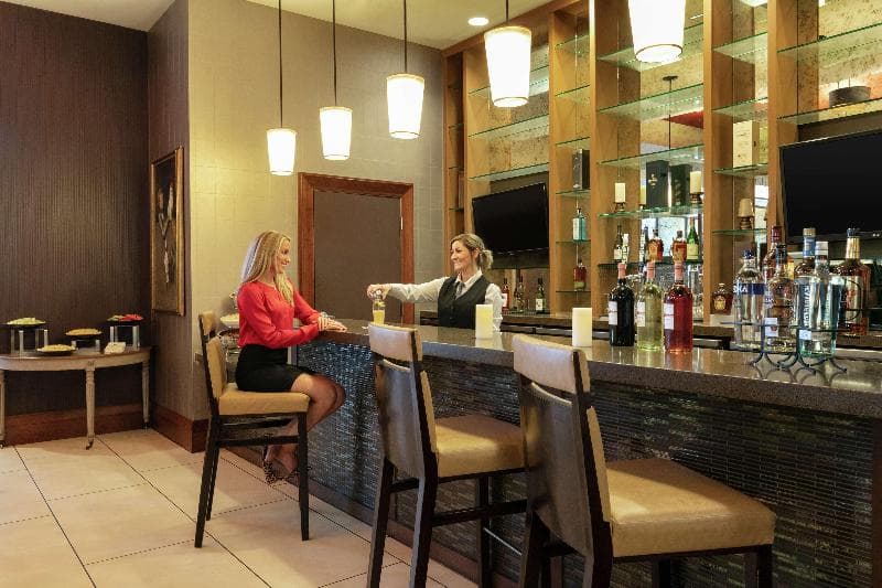 Embassy Suites Chattanooga / Hamilton Place 2